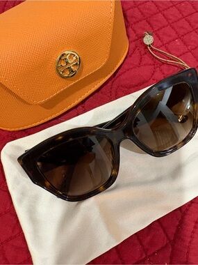 Tory Burch Tortoiseshell Cat-Eye Sunglasses